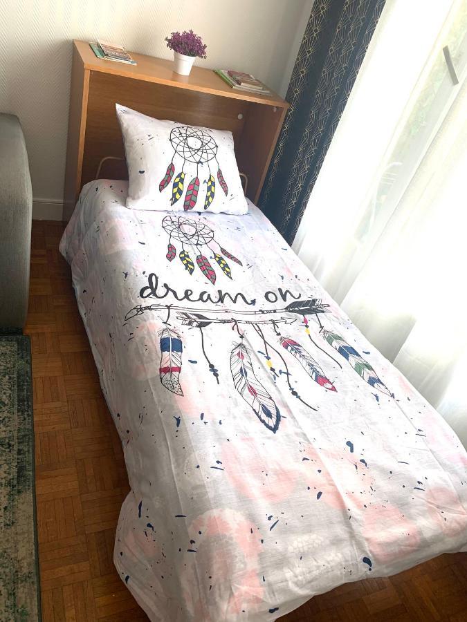 Little Champs-Elysees Apartment Drancy Ngoại thất bức ảnh